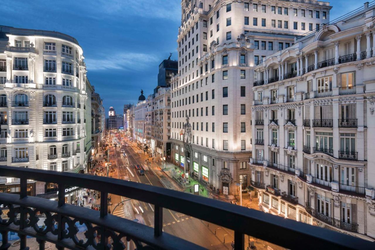 Hotel Nh Collection Madrid Gran Via Extérieur photo