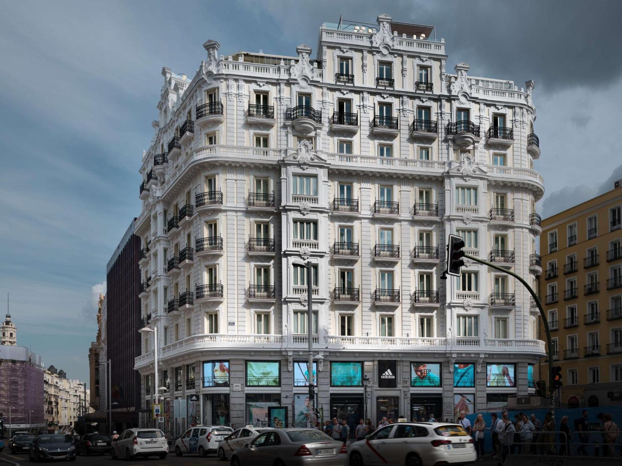 Hotel Nh Collection Madrid Gran Via Extérieur photo