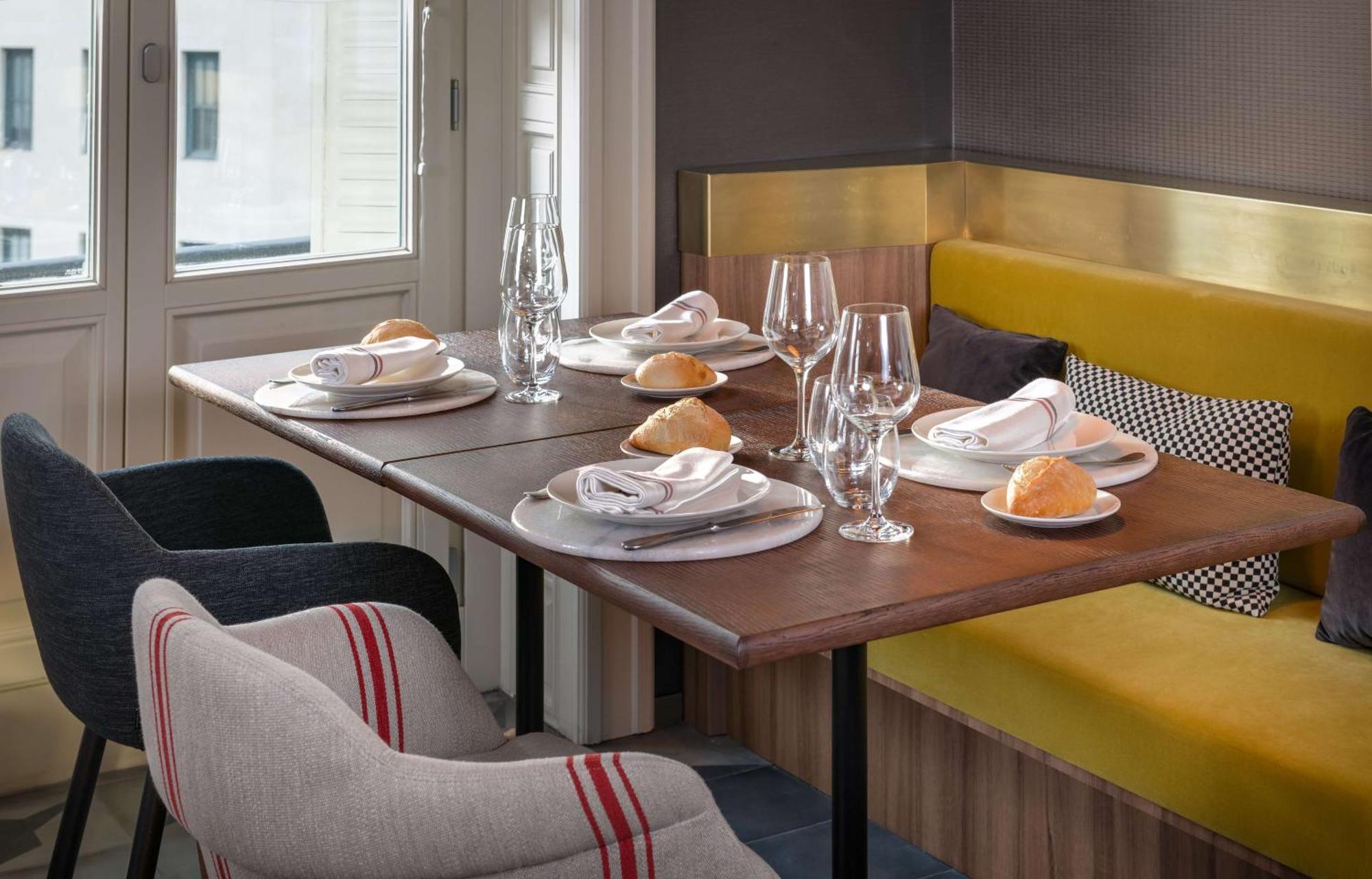 Hotel Nh Collection Madrid Gran Via Extérieur photo