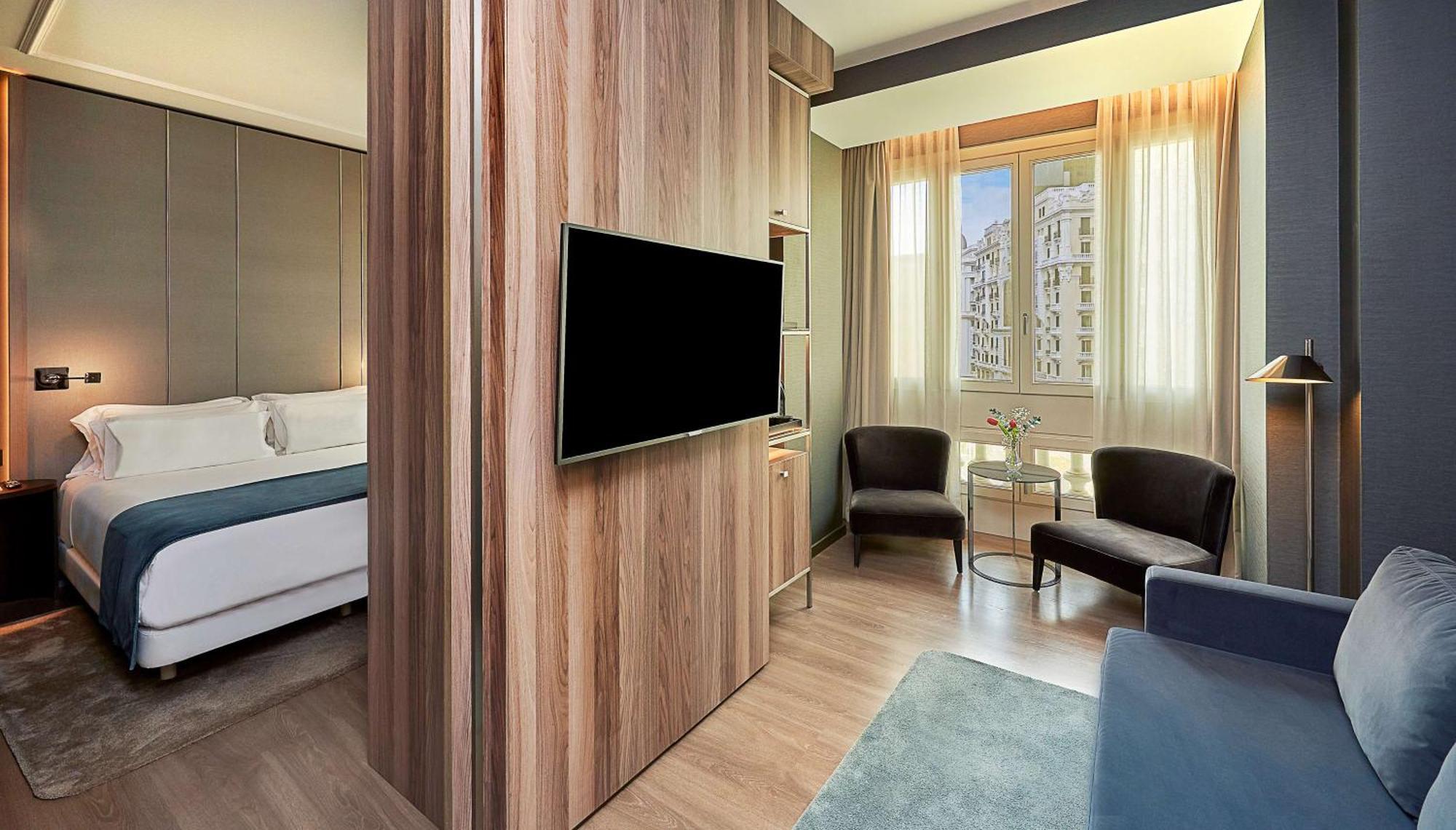 Hotel Nh Collection Madrid Gran Via Extérieur photo