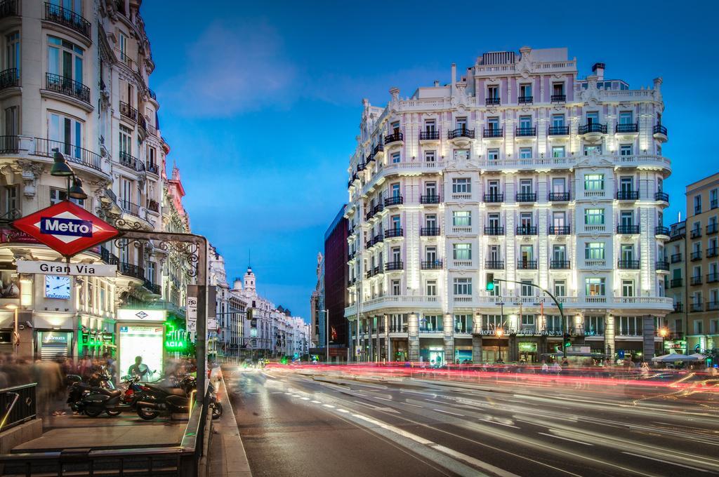 Hotel Nh Collection Madrid Gran Via Extérieur photo
