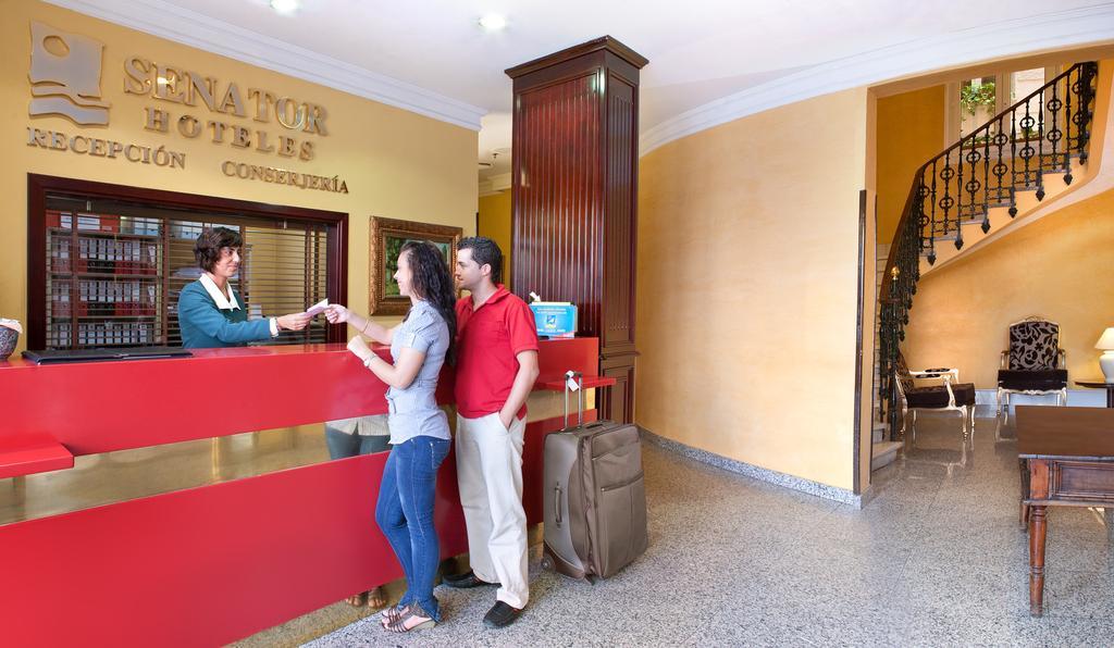 Hotel Nh Collection Madrid Gran Via Extérieur photo
